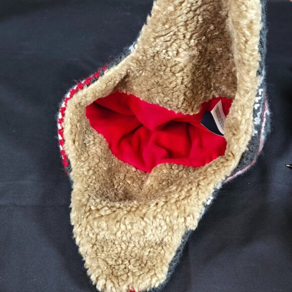 GAP Kids Big Kid Knit Ear Flap Trapper Hat Fair Isle Faux Fur Lining & Pom Poms - Picture 6 of 10